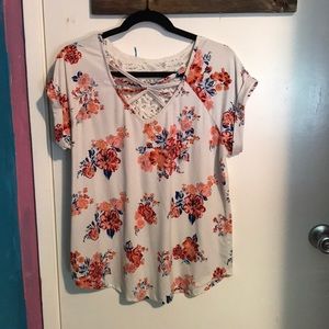 No Boundaries white floral shirt